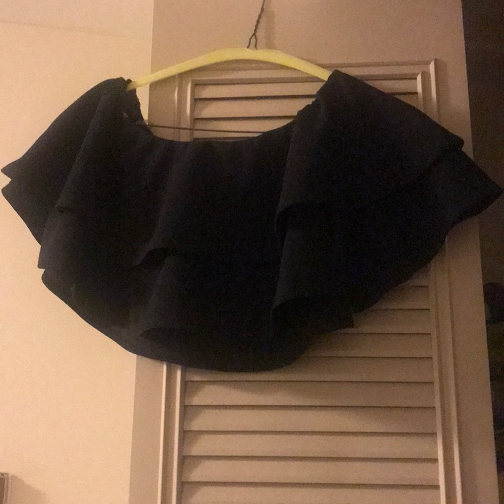 Black two layered crop top